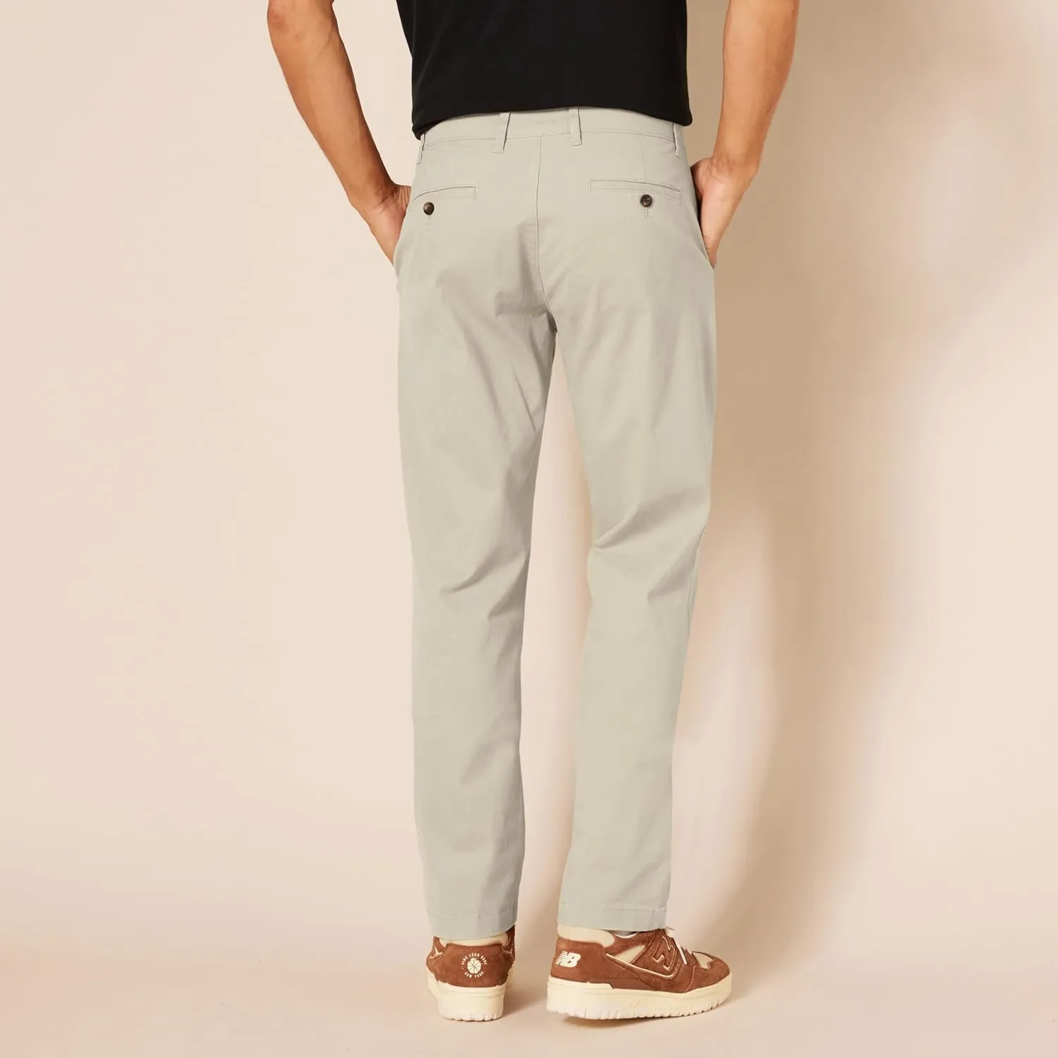 Amazon Essentials Men's Athletic-Fit Casual Stretch Chino Pant (Available in Big & Tall)