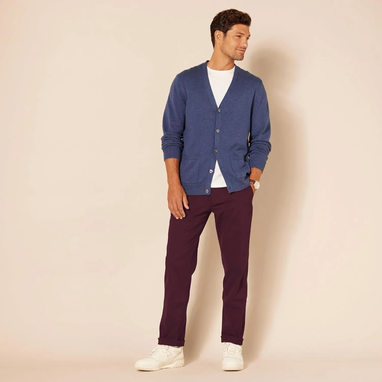 Amazon Essentials Men's Athletic-Fit Casual Stretch Chino Pant (Available in Big & Tall)