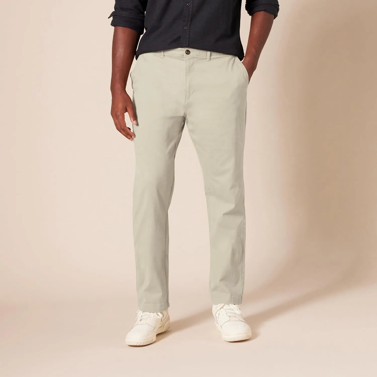 Amazon Essentials Men's Athletic-Fit Casual Stretch Chino Pant (Available in Big & Tall)