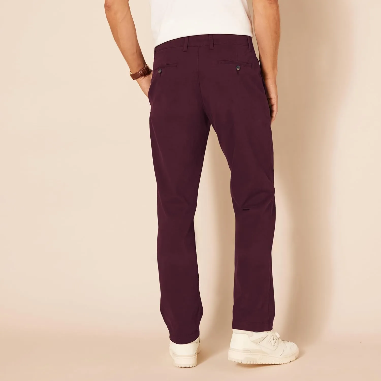 Amazon Essentials Men's Athletic-Fit Casual Stretch Chino Pant (Available in Big & Tall)