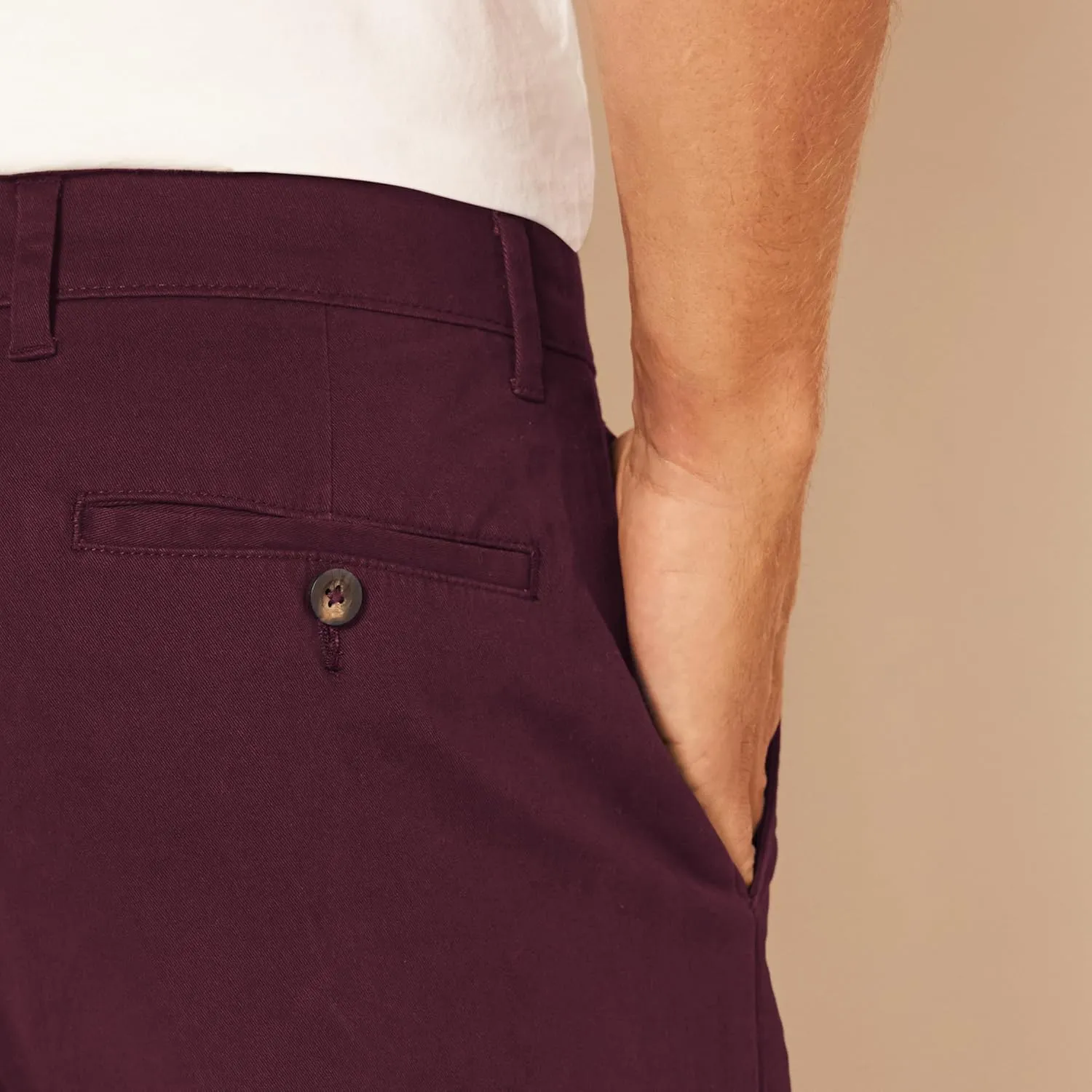 Amazon Essentials Men's Athletic-Fit Casual Stretch Chino Pant (Available in Big & Tall)